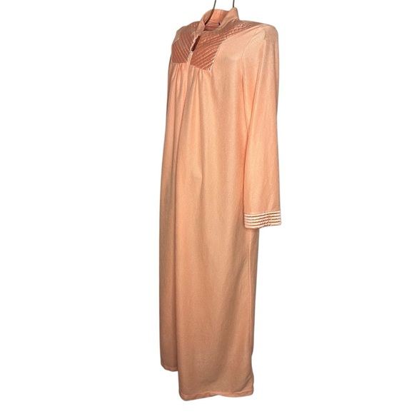Lara Dee Vintage Half Zip Night gown / Night Dress - Women’s Size M - Peach - Picture 3 of 9